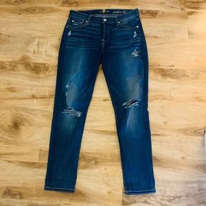 7- Josephine skinny boyfriend ripped jeans